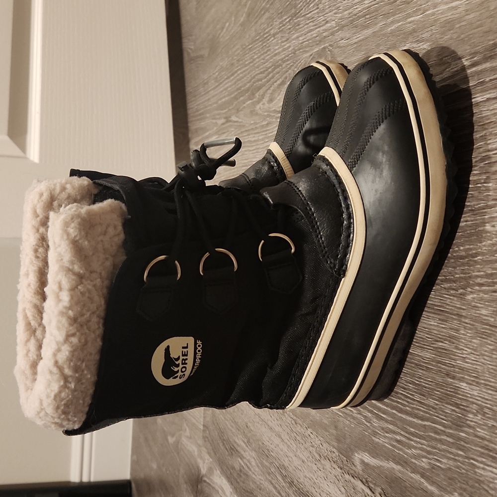Sorel Caribou waterproof winter boots